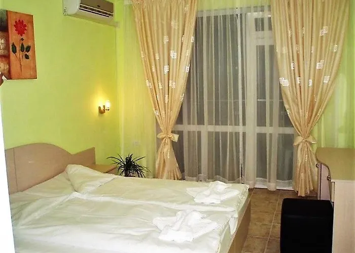 Niki House Gasthof *